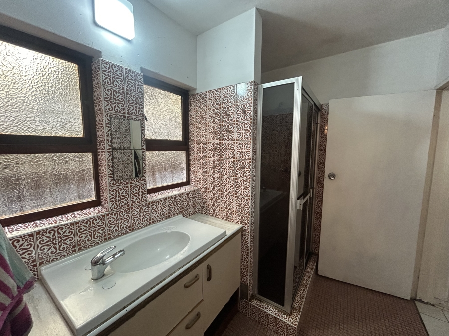 12 Bedroom Property for Sale in Glenwood KwaZulu-Natal