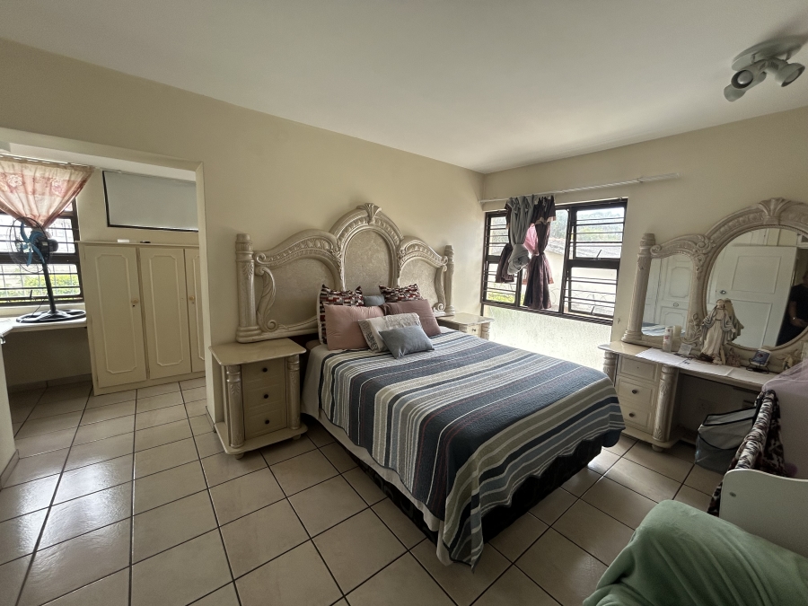 12 Bedroom Property for Sale in Glenwood KwaZulu-Natal