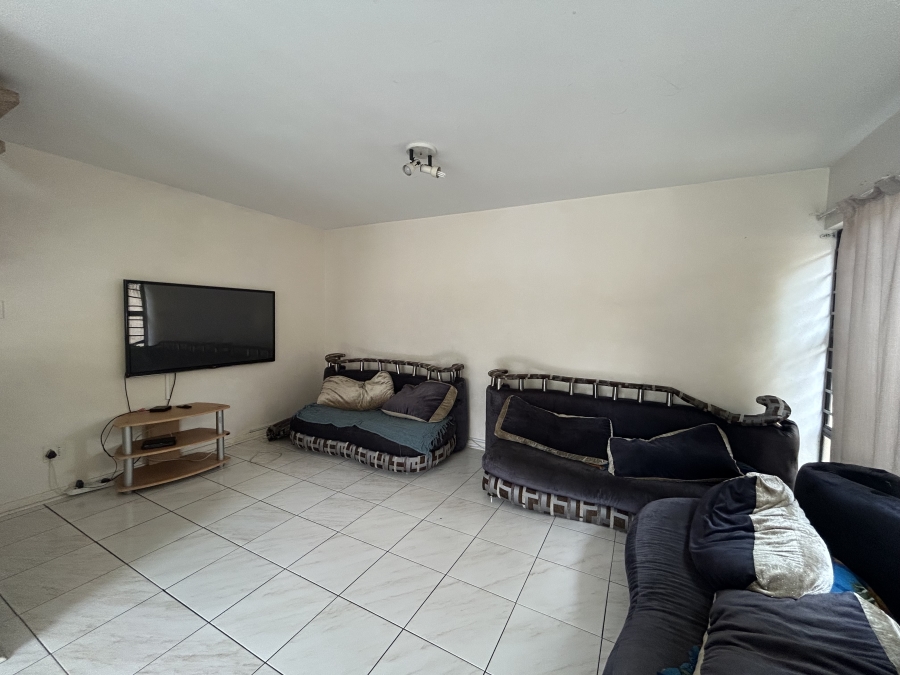 12 Bedroom Property for Sale in Glenwood KwaZulu-Natal