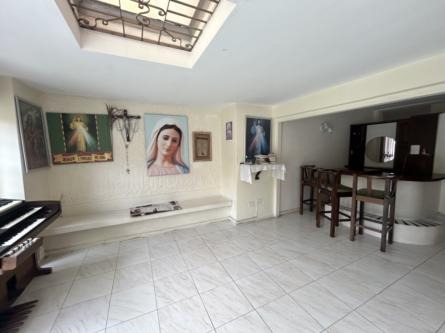 12 Bedroom Property for Sale in Glenwood KwaZulu-Natal