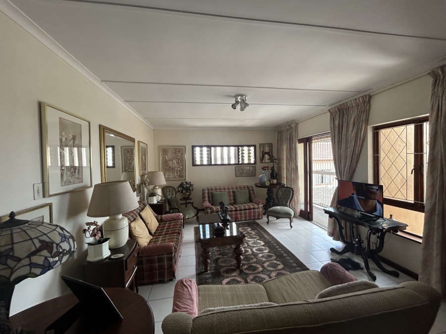 12 Bedroom Property for Sale in Glenwood KwaZulu-Natal