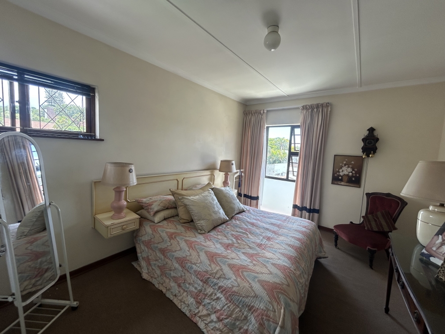 12 Bedroom Property for Sale in Glenwood KwaZulu-Natal