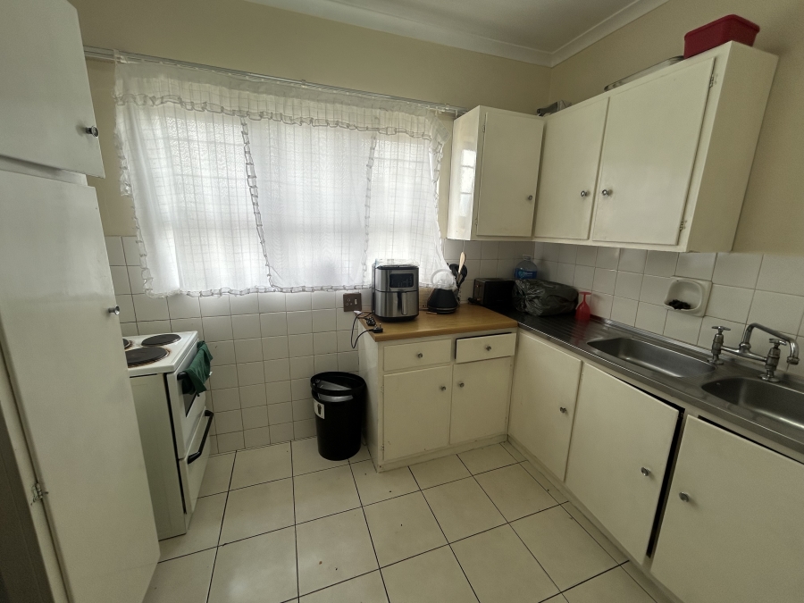 12 Bedroom Property for Sale in Glenwood KwaZulu-Natal