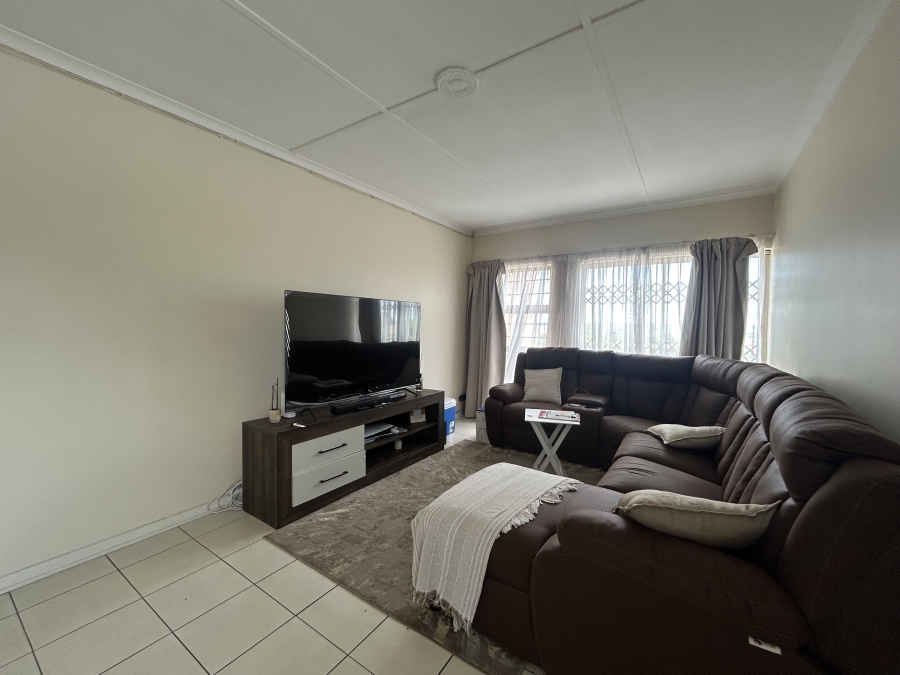 12 Bedroom Property for Sale in Glenwood KwaZulu-Natal