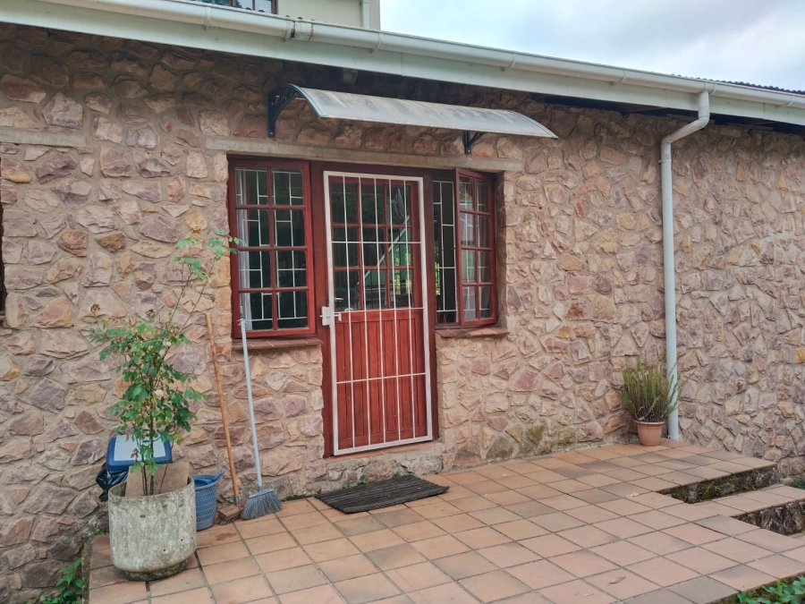 To Let 1 Bedroom Property for Rent in Belvedere KwaZulu-Natal