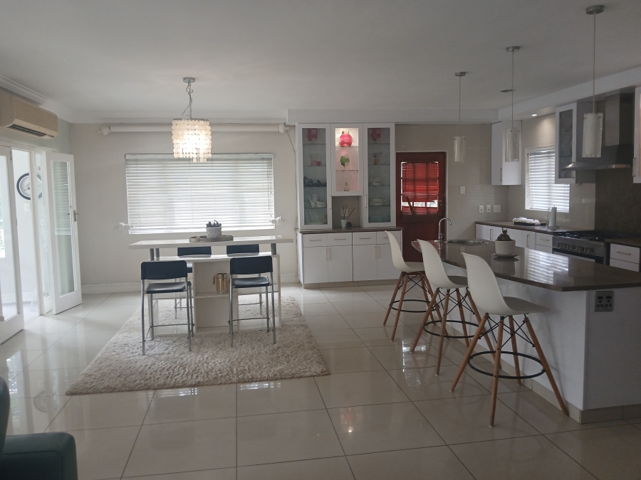 4 Bedroom Property for Sale in Manors KwaZulu-Natal