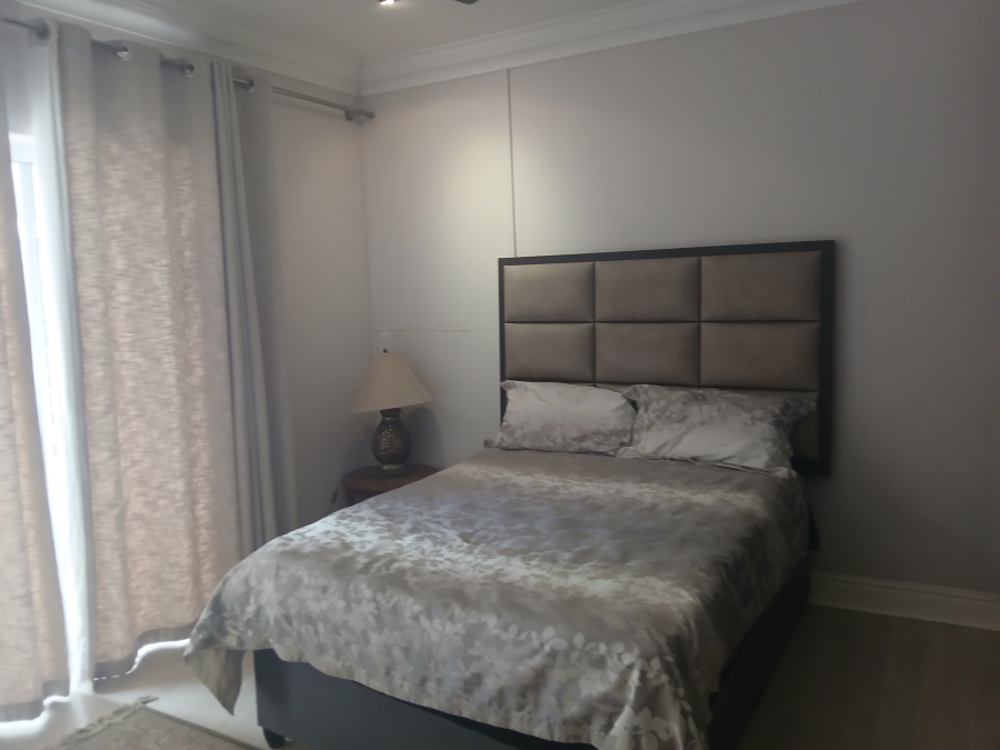 4 Bedroom Property for Sale in Manors KwaZulu-Natal