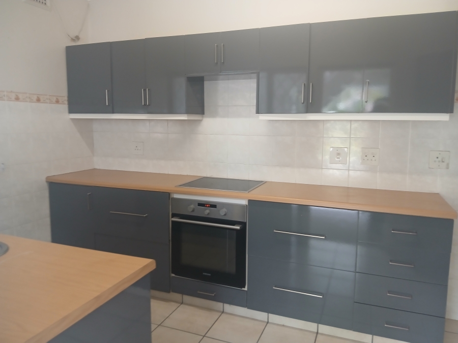 4 Bedroom Property for Sale in Manors KwaZulu-Natal