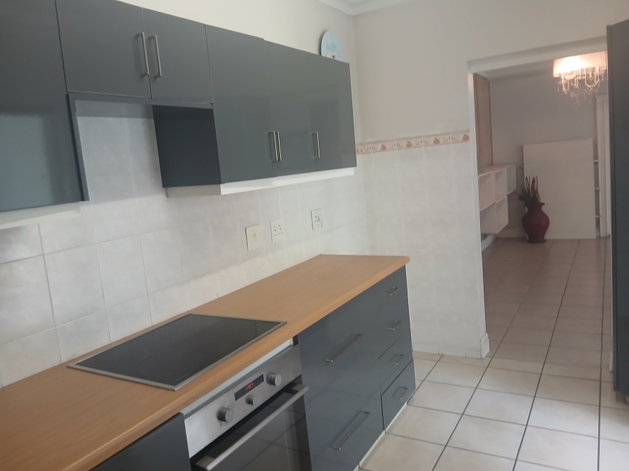 4 Bedroom Property for Sale in Manors KwaZulu-Natal