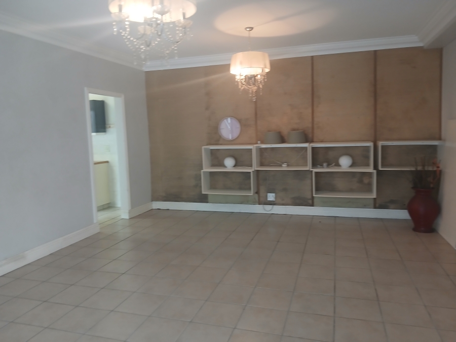 4 Bedroom Property for Sale in Manors KwaZulu-Natal