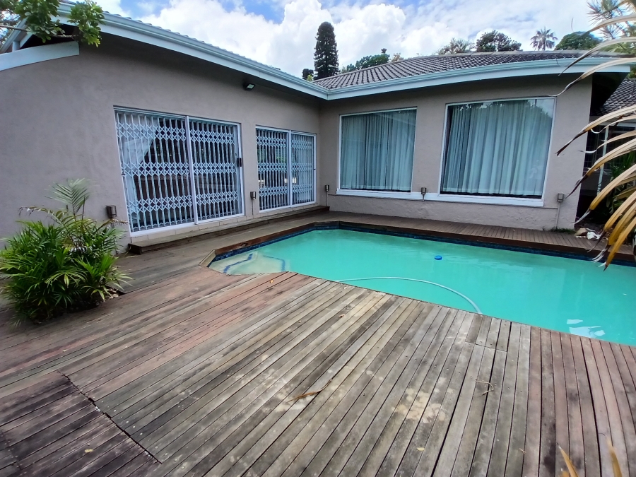 7 Bedroom Property for Sale in Farningham Ridge KwaZulu-Natal