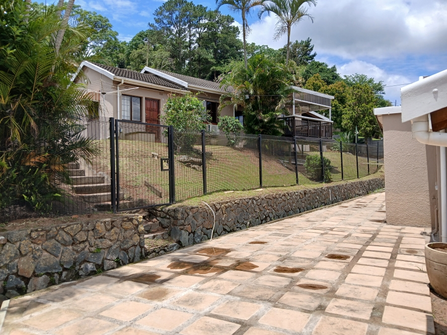 7 Bedroom Property for Sale in Farningham Ridge KwaZulu-Natal