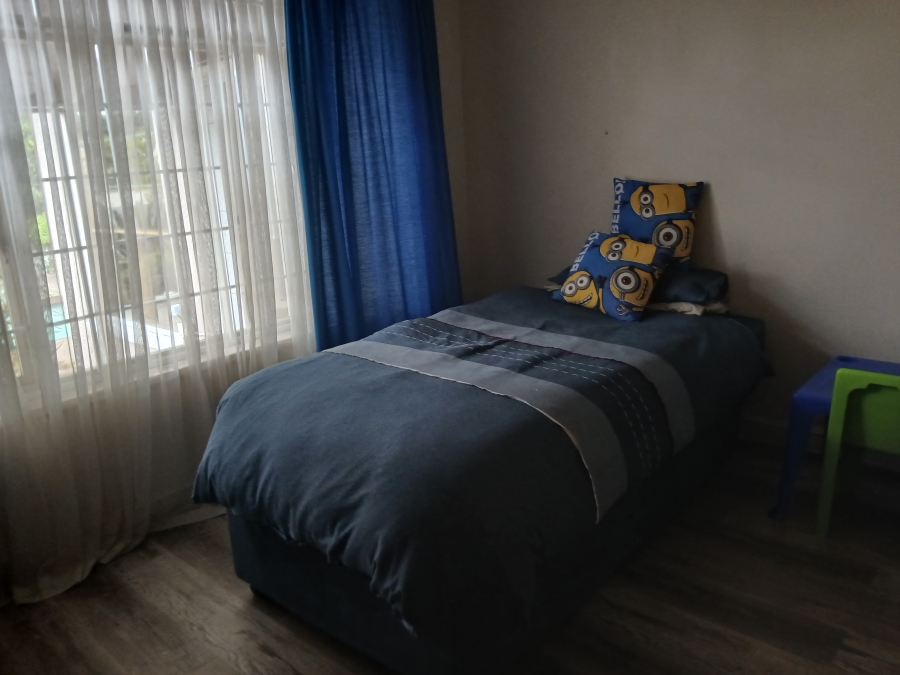 7 Bedroom Property for Sale in Farningham Ridge KwaZulu-Natal