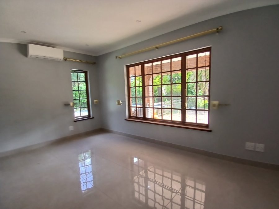 6 Bedroom Property for Sale in Winston Park KwaZulu-Natal