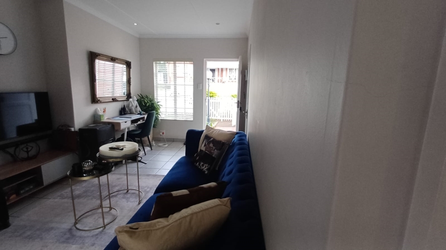 2 Bedroom Property for Sale in Lincoln Meade KwaZulu-Natal