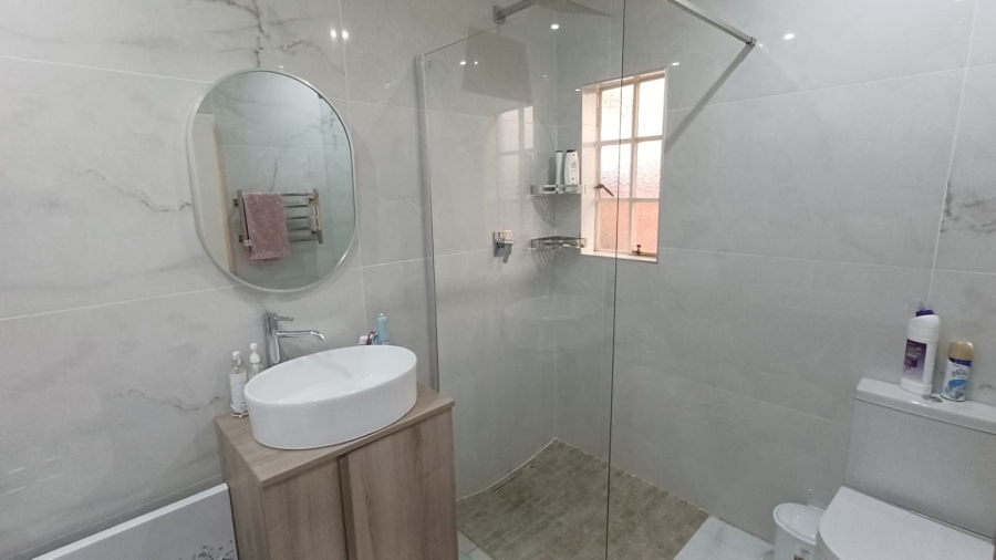 2 Bedroom Property for Sale in Lincoln Meade KwaZulu-Natal