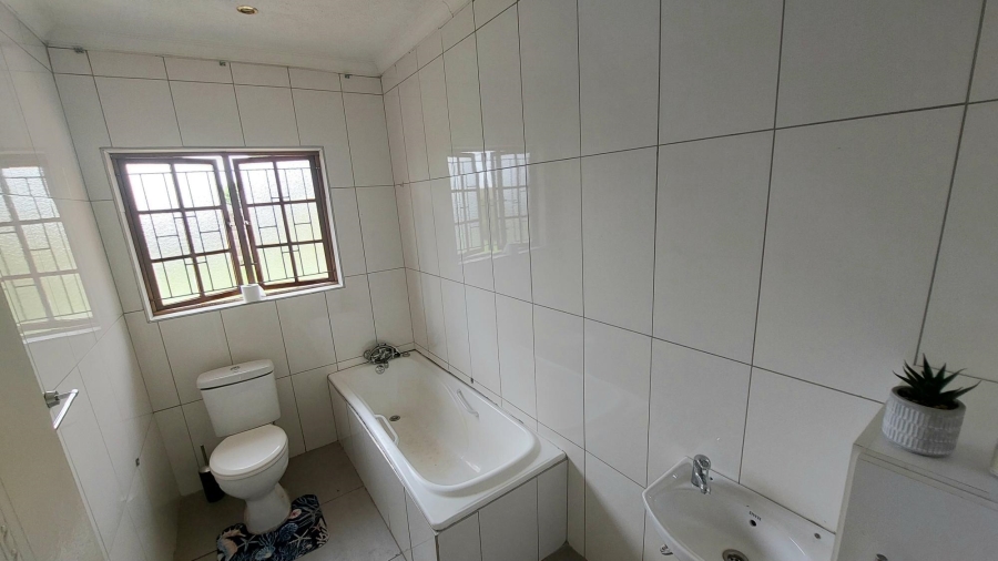 3 Bedroom Property for Sale in Cleland KwaZulu-Natal