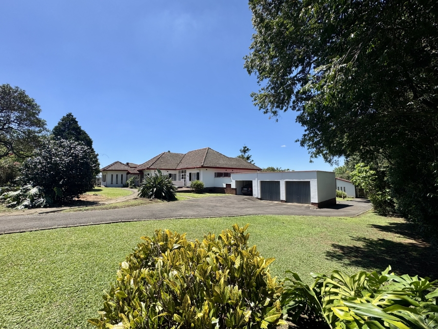 6 Bedroom Property for Sale in Clarendon KwaZulu-Natal