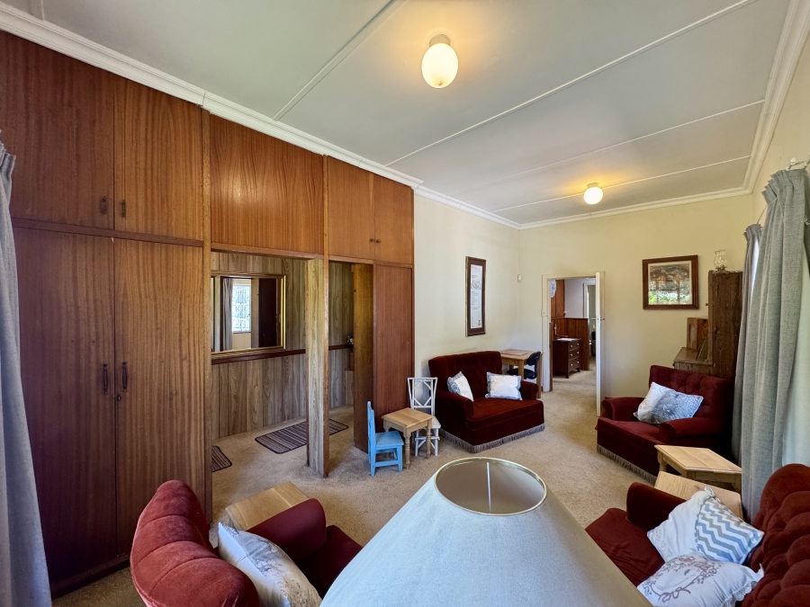 6 Bedroom Property for Sale in Clarendon KwaZulu-Natal