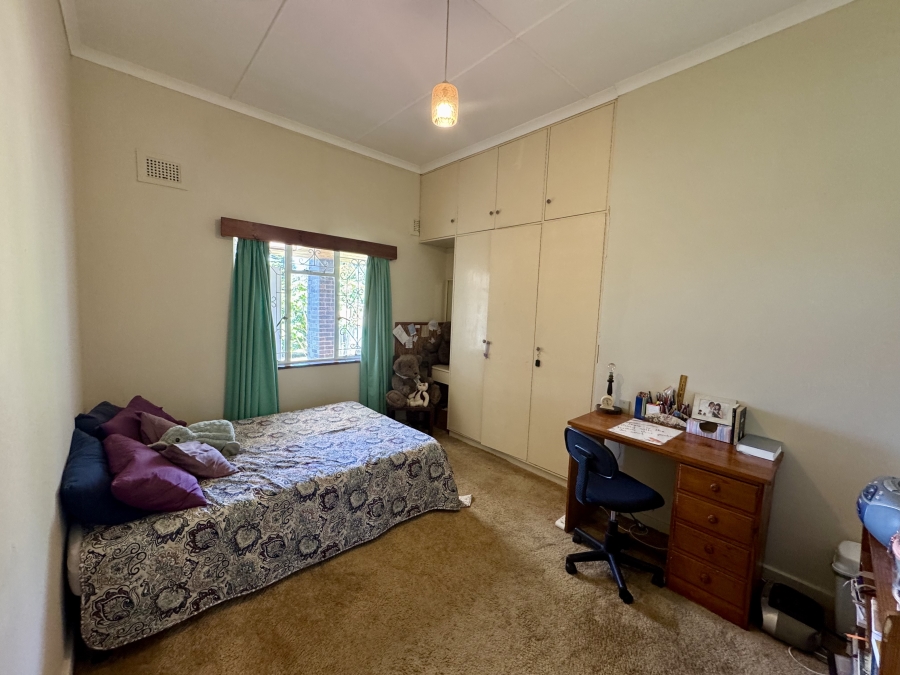 6 Bedroom Property for Sale in Clarendon KwaZulu-Natal