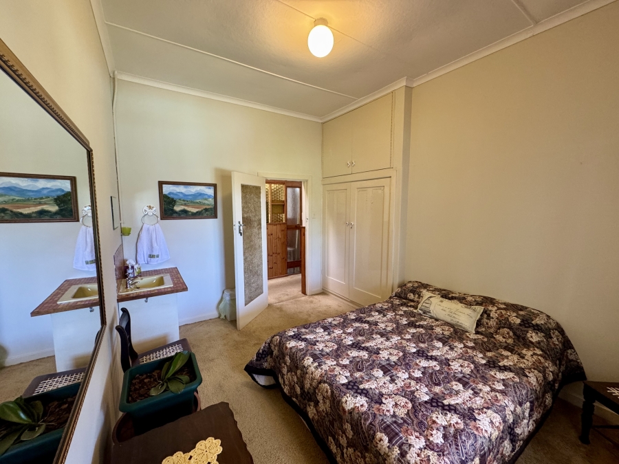 6 Bedroom Property for Sale in Clarendon KwaZulu-Natal