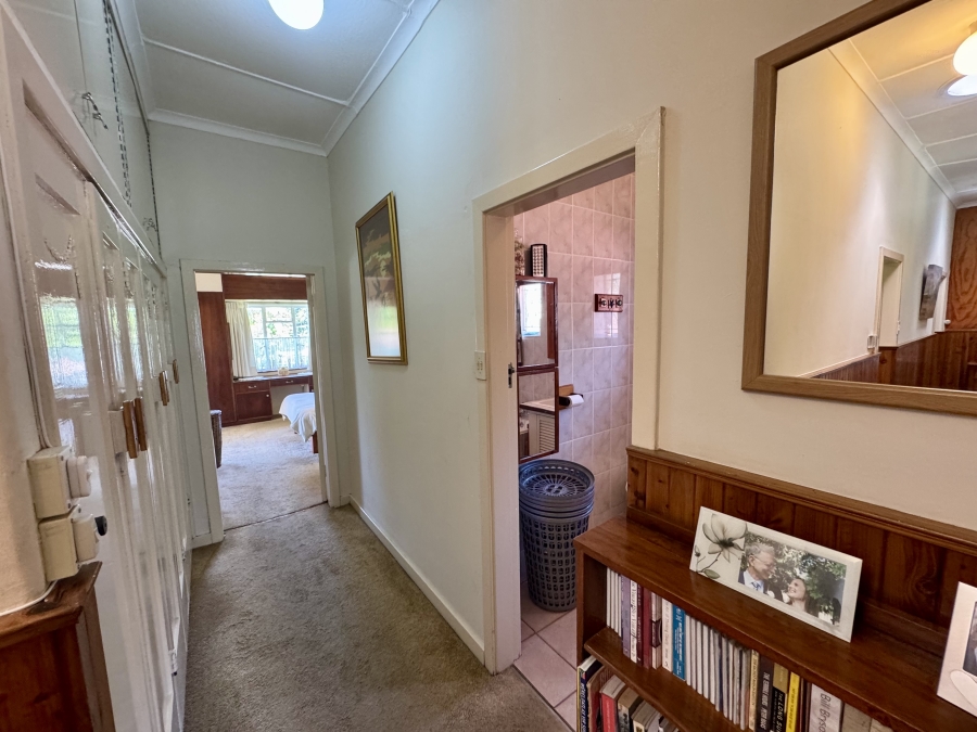 6 Bedroom Property for Sale in Clarendon KwaZulu-Natal