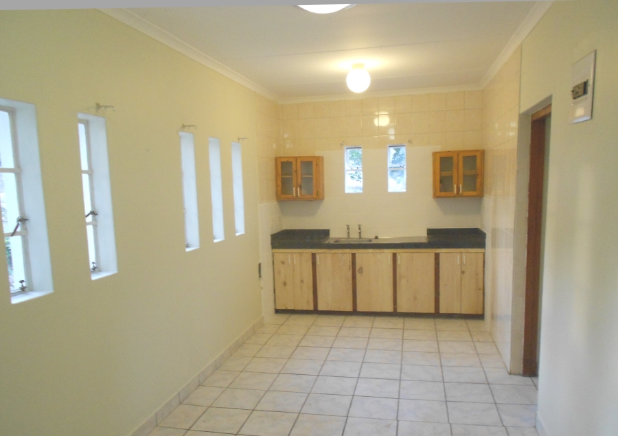 6 Bedroom Property for Sale in Clarendon KwaZulu-Natal