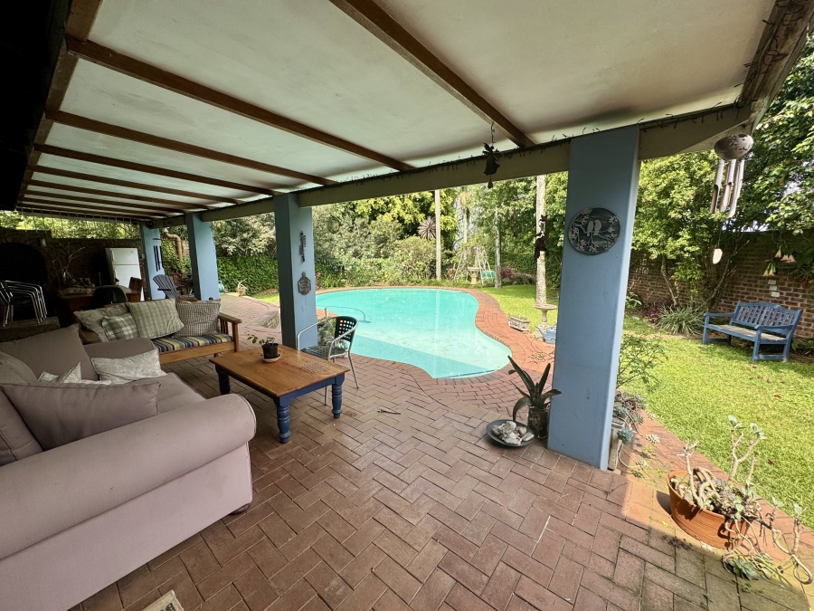 8 Bedroom Property for Sale in Montrose KwaZulu-Natal