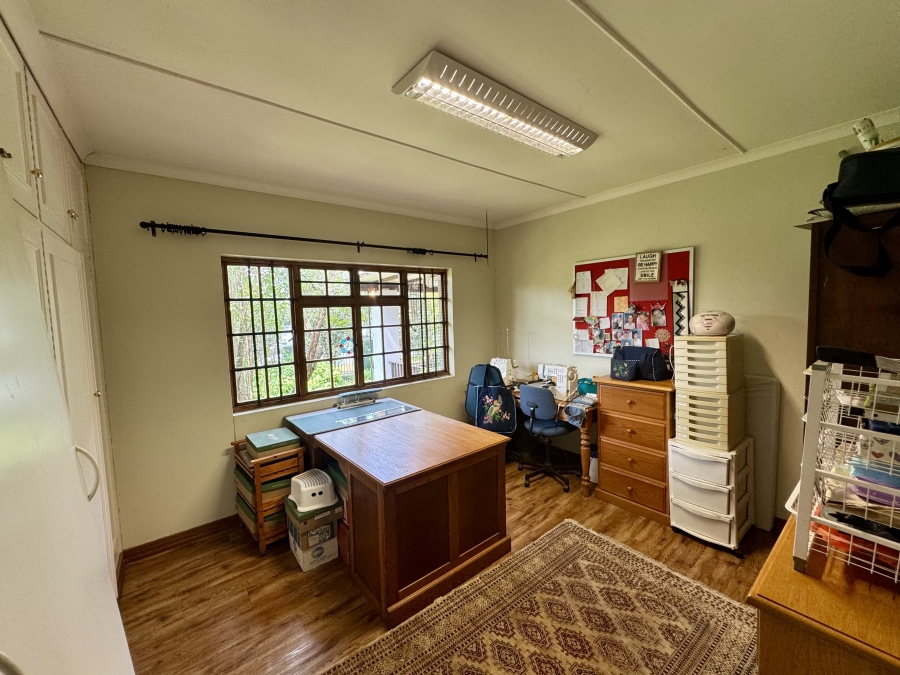 8 Bedroom Property for Sale in Montrose KwaZulu-Natal