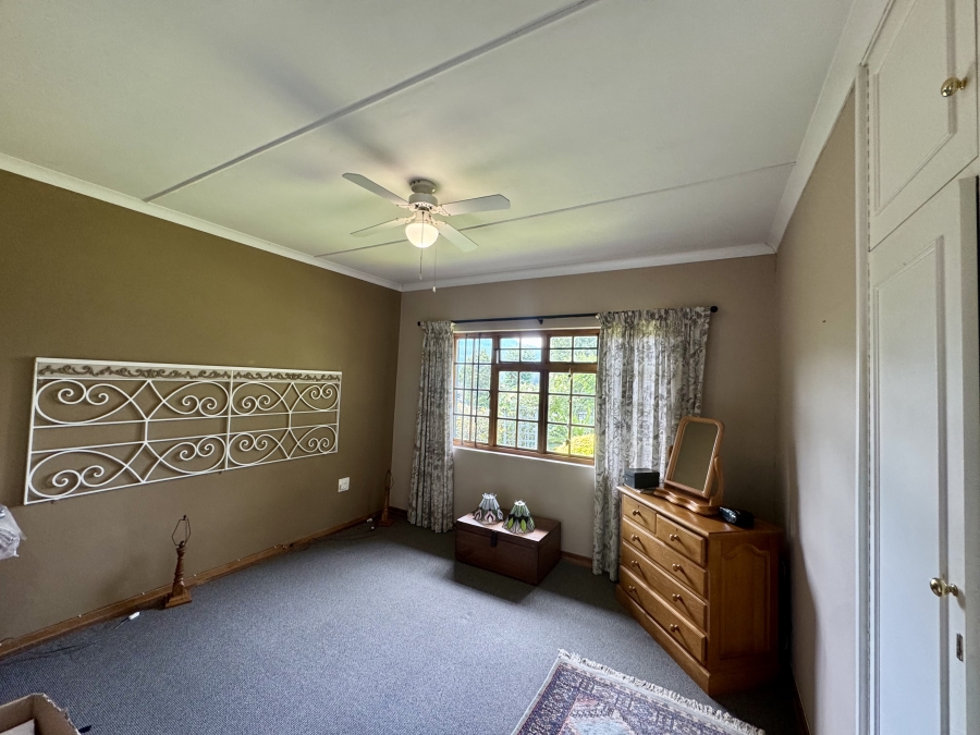 8 Bedroom Property for Sale in Montrose KwaZulu-Natal