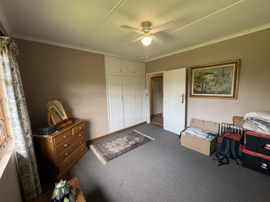 8 Bedroom Property for Sale in Montrose KwaZulu-Natal