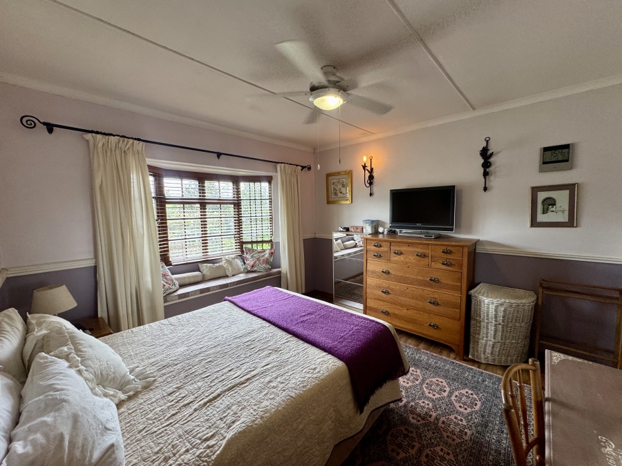 8 Bedroom Property for Sale in Montrose KwaZulu-Natal