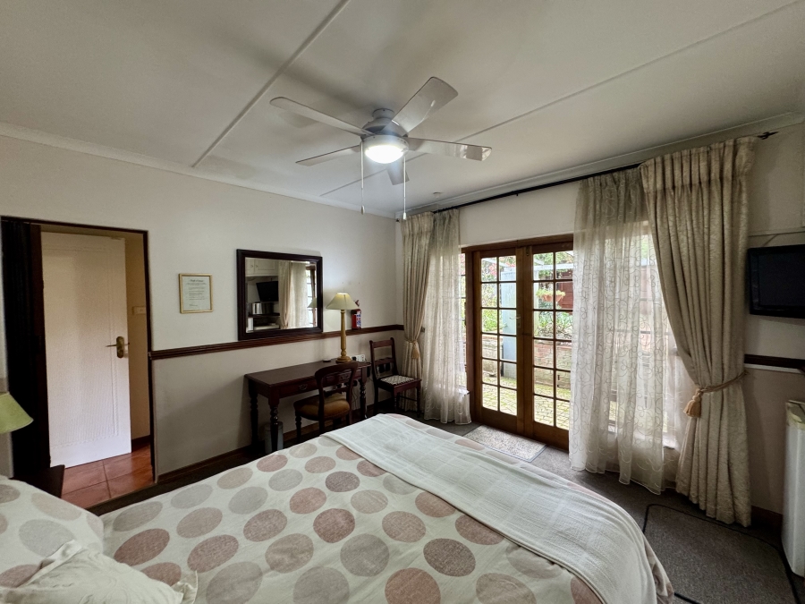 8 Bedroom Property for Sale in Montrose KwaZulu-Natal