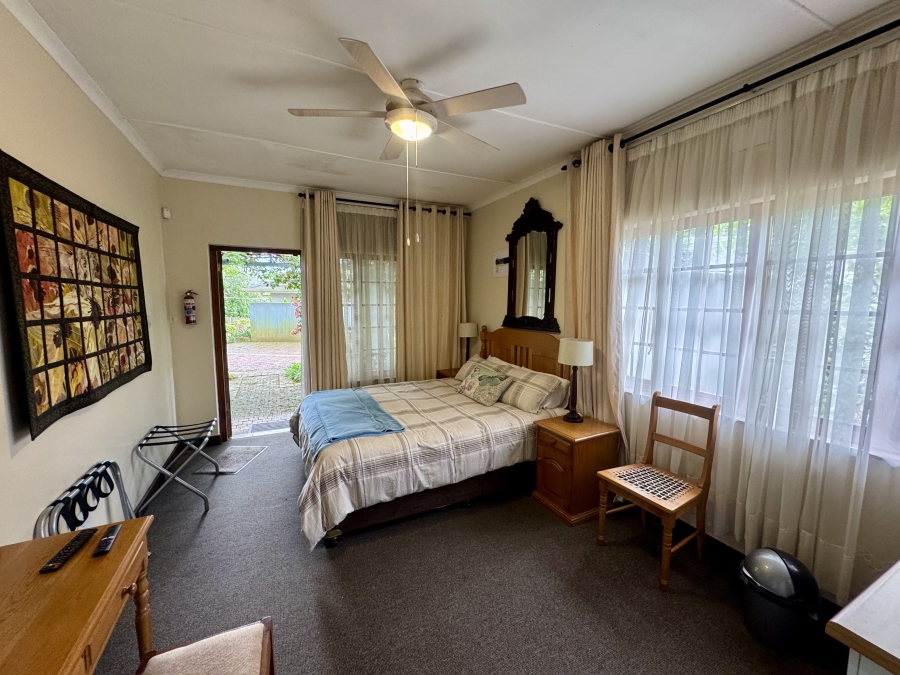 8 Bedroom Property for Sale in Montrose KwaZulu-Natal