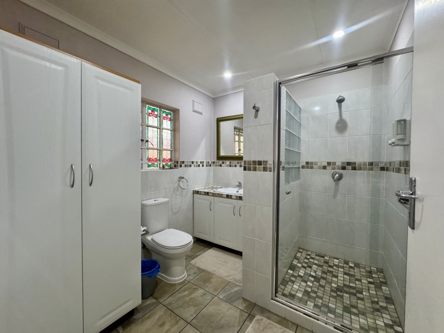 8 Bedroom Property for Sale in Montrose KwaZulu-Natal