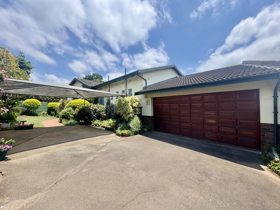 4 Bedroom Property for Sale in Hayfields KwaZulu-Natal