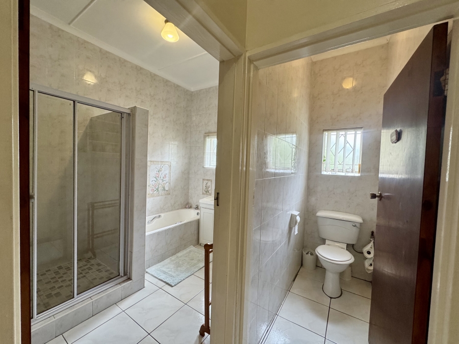 4 Bedroom Property for Sale in Hayfields KwaZulu-Natal