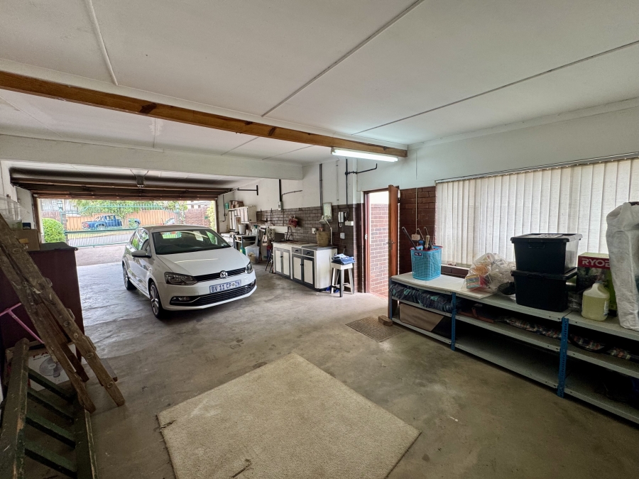 4 Bedroom Property for Sale in Hayfields KwaZulu-Natal