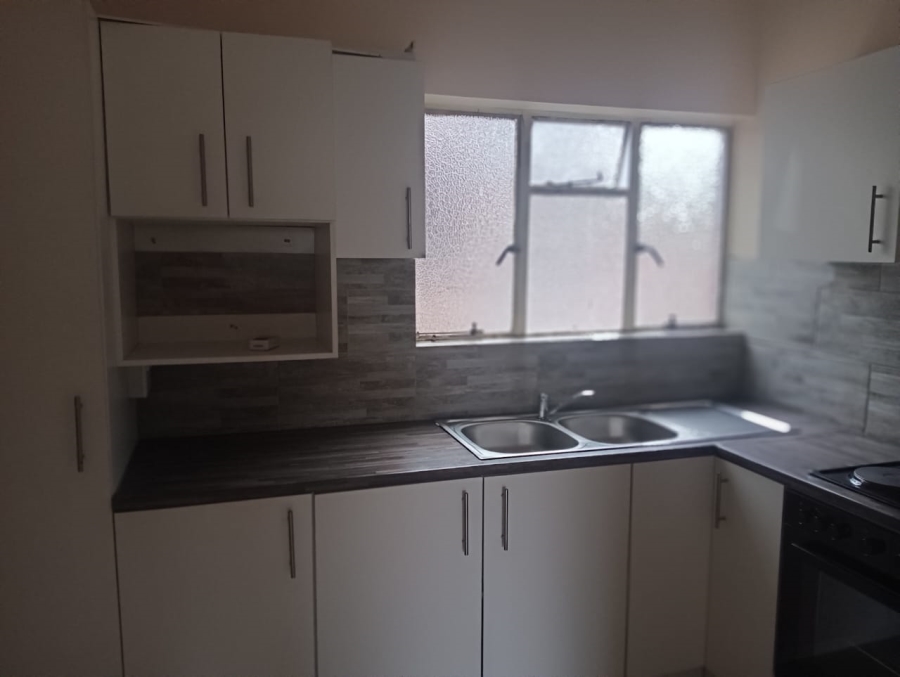 1 Bedroom Property for Sale in Scottsville KwaZulu-Natal