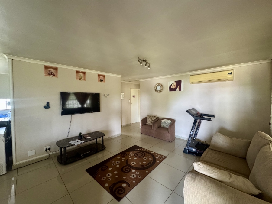 3 Bedroom Property for Sale in Lincoln Meade KwaZulu-Natal