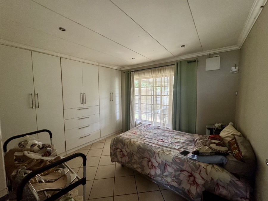 3 Bedroom Property for Sale in Lincoln Meade KwaZulu-Natal