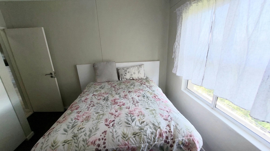 2 Bedroom Property for Sale in Chase Valley KwaZulu-Natal