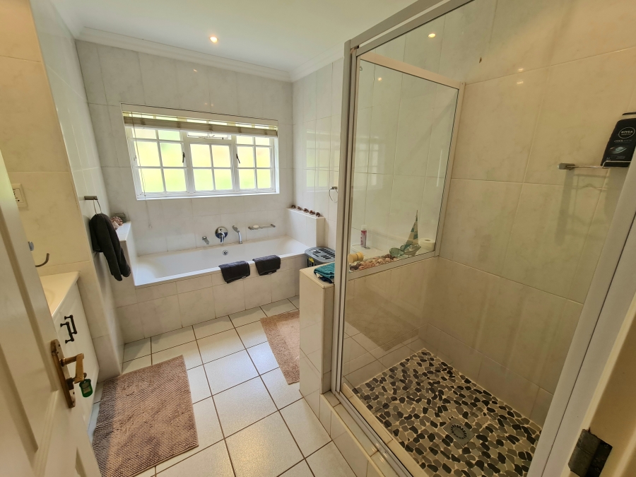 4 Bedroom Property for Sale in Oak Park KwaZulu-Natal