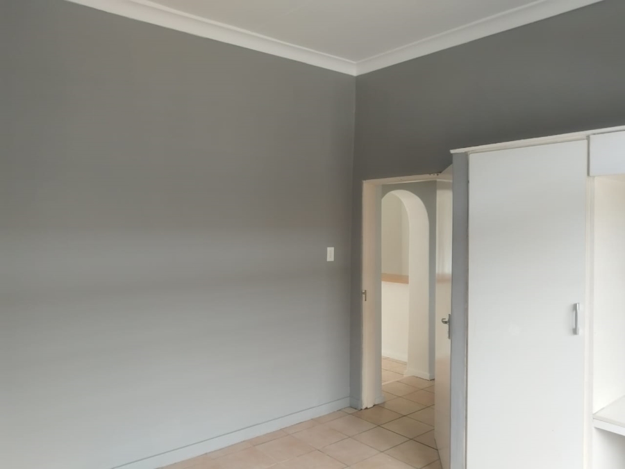 2 Bedroom Property for Sale in Prestbury KwaZulu-Natal