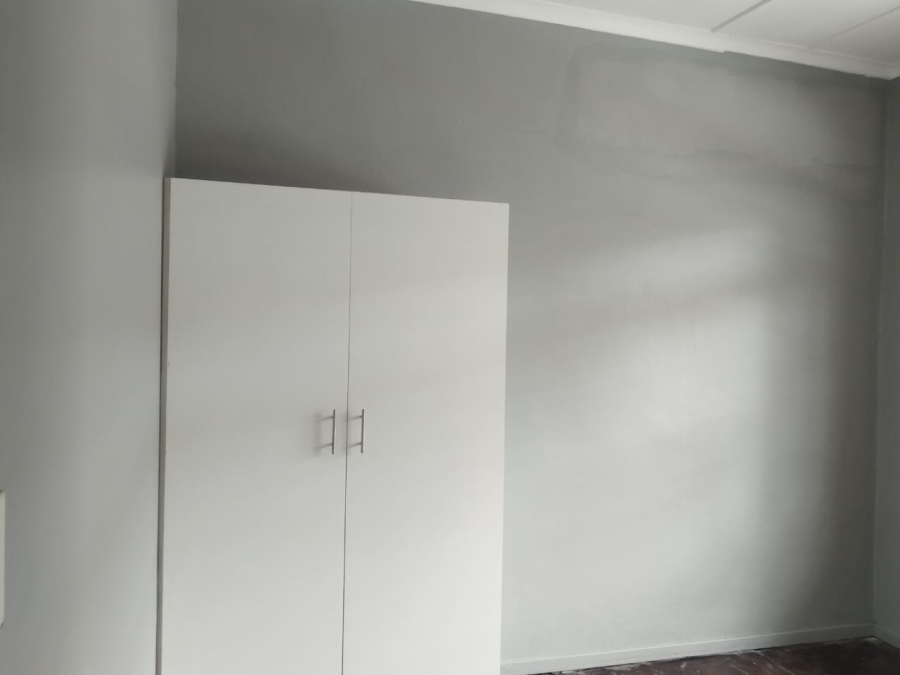 2 Bedroom Property for Sale in Prestbury KwaZulu-Natal