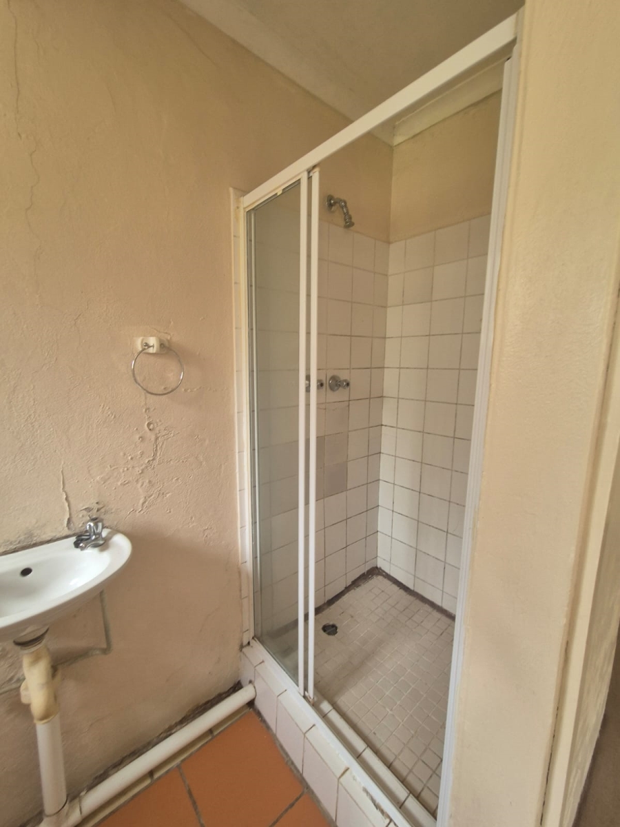 To Let 1 Bedroom Property for Rent in Scottsville KwaZulu-Natal