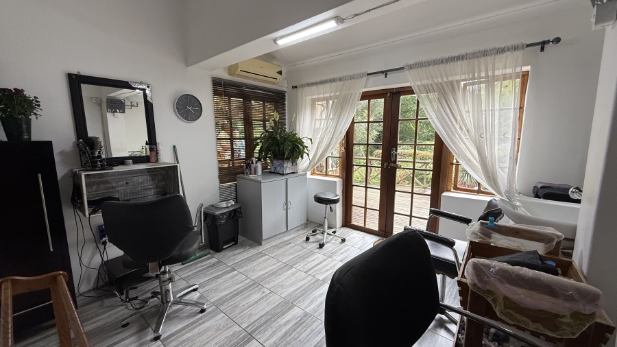 3 Bedroom Property for Sale in Boughton KwaZulu-Natal