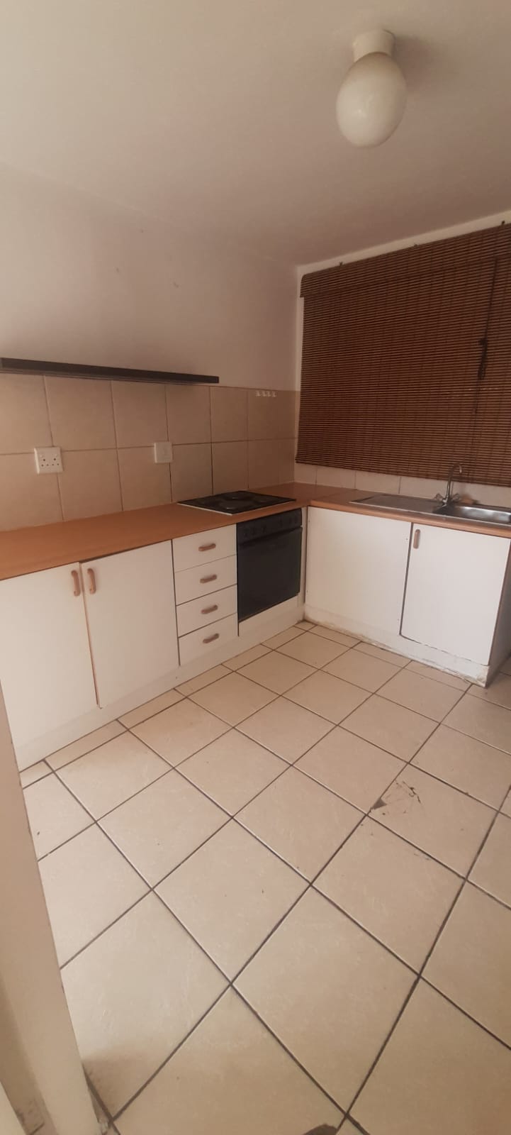 To Let 2 Bedroom Property for Rent in Scottsville KwaZulu-Natal