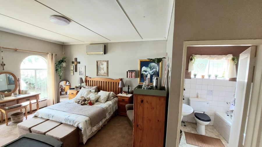 4 Bedroom Property for Sale in Hayfields KwaZulu-Natal