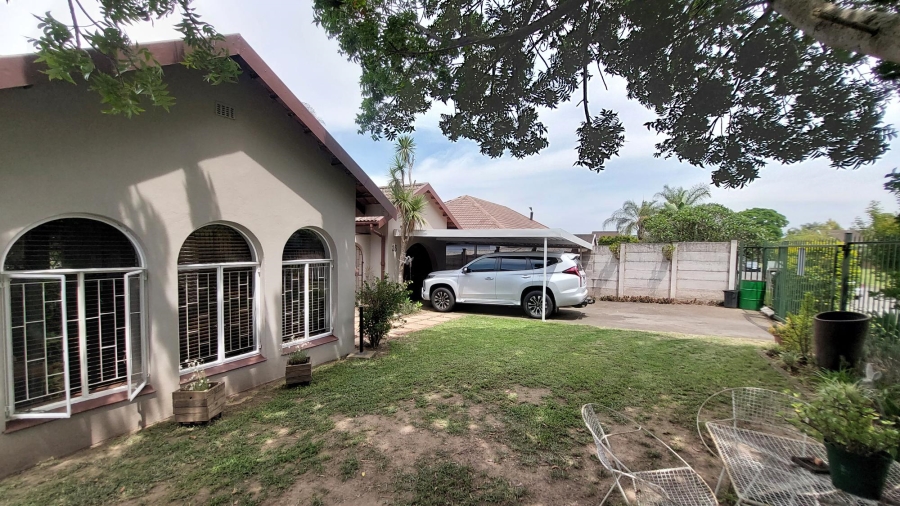 4 Bedroom Property for Sale in Hayfields KwaZulu-Natal